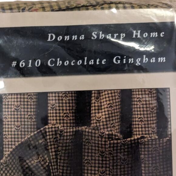 Donna Sharp Chocolate Gingham Twin Bedskirt - Picture 3 of 6